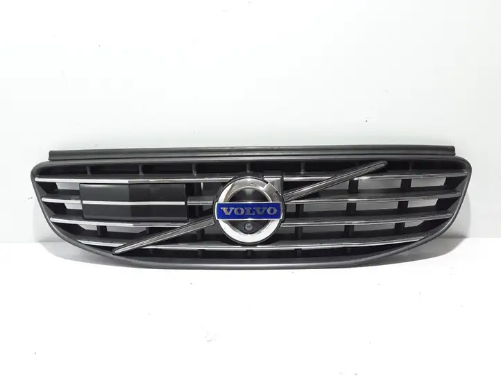 Volvo XC60 (2013 - 2017) 31333833 Передняя решетка — фото 1