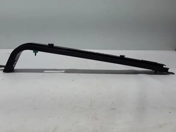 Renault Kangoo II (2008 - 2014) 777613147R Средняя направляющая ролика раздвижной двери — фото 2