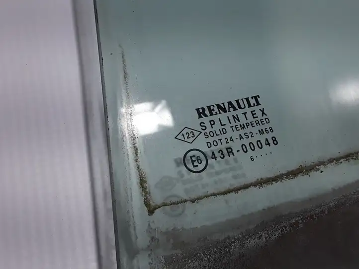 Renault Scenic II - Grand scenic II (2006 - 2009) 8200120611 Стекло задней двери — фото 2