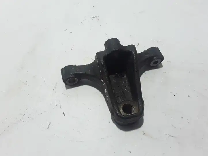Opel Vivaro (2014 - 2018) 113325314R Кронштейн двигателя — фото 3