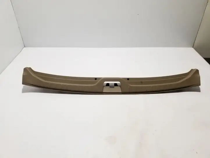 Volvo XC60 (2008 - 2013) 30740438 Отделка порога багажника — фото 1