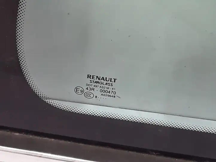 Renault Laguna III (2007 - 2015) 833010003R Заднее боковое стекло — фото 3
