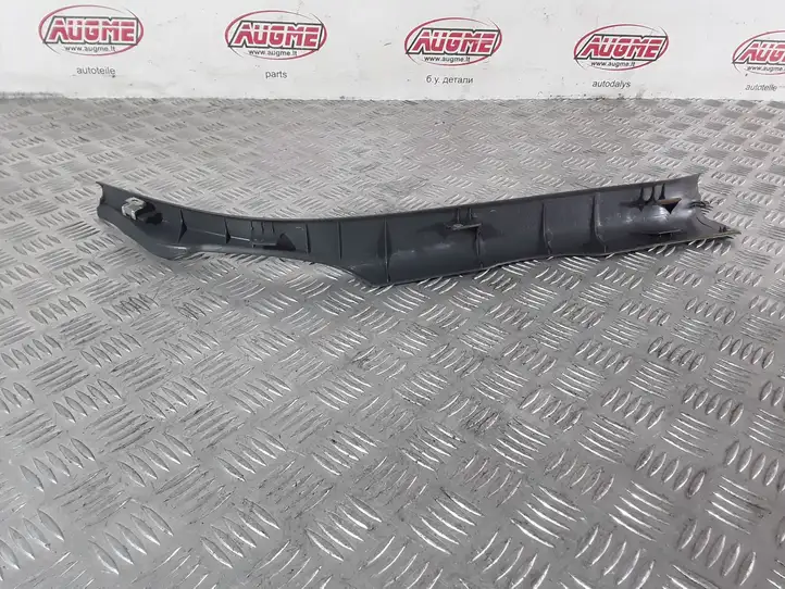 Toyota Prius (XW20) (2003 - 2009) 6791747020 Прочие детали салона — фото 5