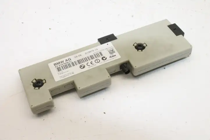 BMW 1 E82 E88 (2007 - 2014)  9187658 Усилитель антенны