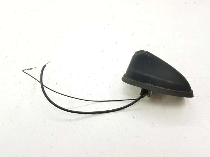 AM5T18828CB Ford Grand C-MAX Radio antena