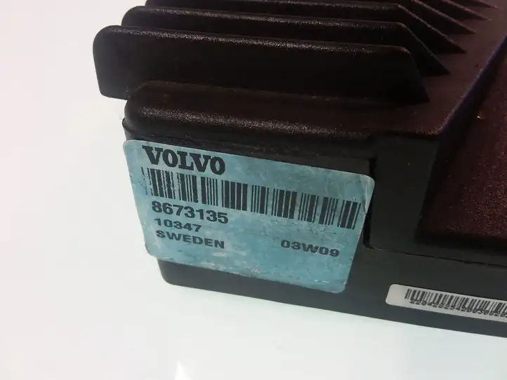 Volvo S60 (2000 - 2004) 8673135 Усилитель звука — фото 3
