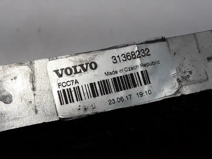 Volvo S90, V90 (2016 - 2020) 31368232 Радиатор охлаждающей жидкости двигателя — фото 2