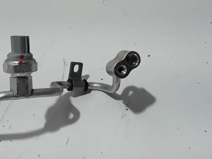 Dacia Spring (2021 - ) 924405813R Трубки и шланги кондиционера — фото 3