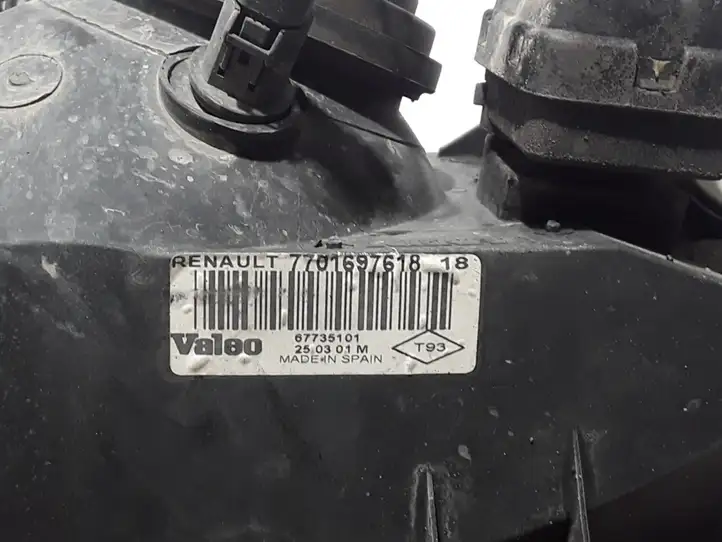 Renault Clio II (1998 - 2001) 7701697618 Передняя фара — фото 4