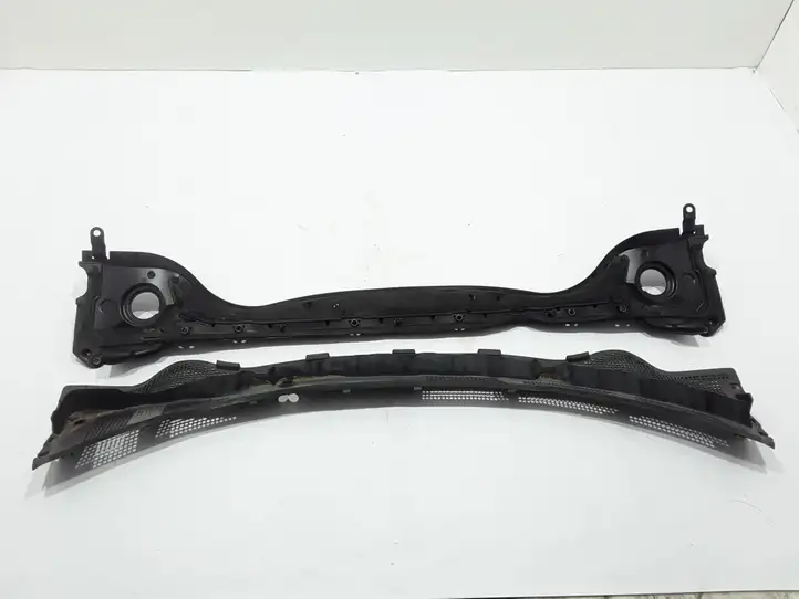 Renault Latitude (L70) (2010 - 2014) 668118891R Жабо стеклоочистителей — фото 1