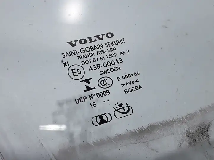 Volvo XC90 (2014 - 2019) 31352949 Стекло передней двери — фото 2