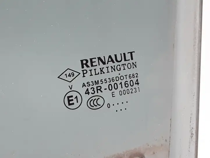 Renault Laguna III (2007 - 2015) 823010002R Стекло задней двери — фото 3