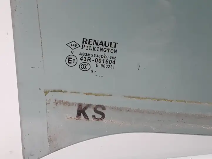 Renault Laguna III (2007 - 2015) 823000006R Стекло задней двери — фото 3