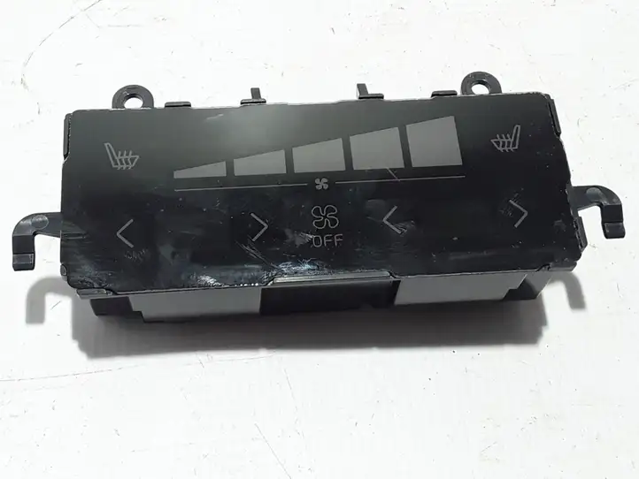 Volvo XC90 (2014 - 2019) 31346787 Кнопка кондиционера — фото 1