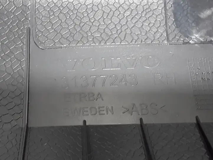 Volvo XC90 (2014 - 2019) 31377243 Верхняя обшивка стойки D — фото 3