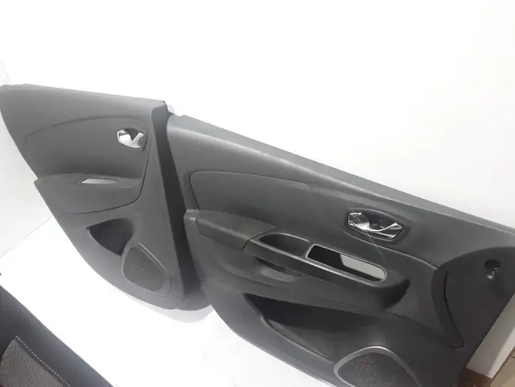 Renault Captur (2013 - 2020) Комплект салона — фото 6
