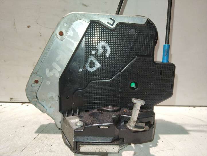 Toyota Auris 150 (2006 - 2012)  742914 Замок задней двери