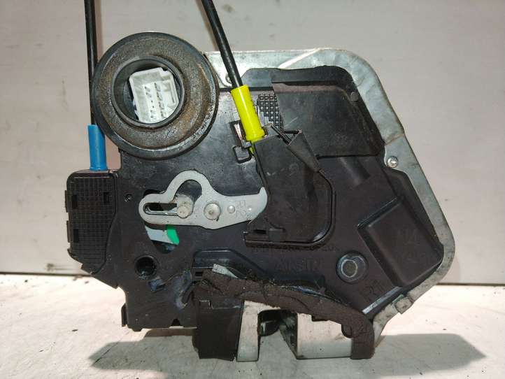 Toyota Auris 150 (2006 - 2012)  742914 Замок задней двери