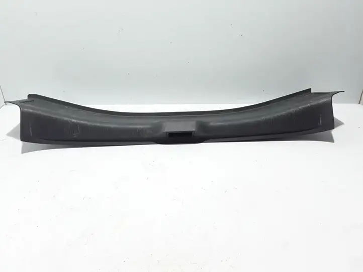 Renault Megane III (2009 - 2016) 849200007R Отделка порога багажника — фото 1