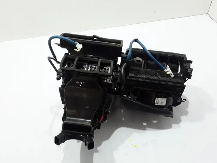 Volvo XC40 (2017 - ) 32226362 Комплект системы вентиляции салона — фото 2