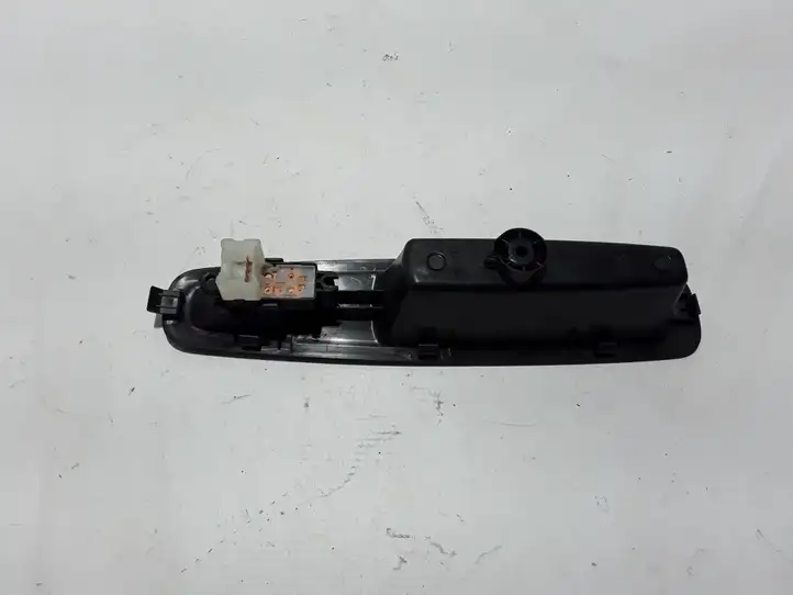 Renault Kadjar (2015 - 2018) 829508687R Кнопка стеклоподъемников — фото 2