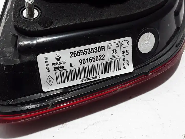 Renault Kadjar (2018 - ) 265553530R Задний фонарь в крышке багажника — фото 2