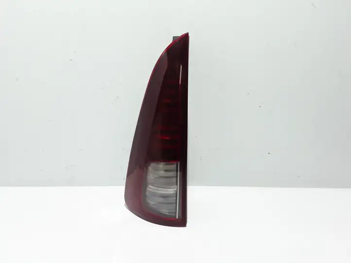 Renault Espace - Grand espace IV (2004 - 2014) 8200394722 Задний фонарь в кузове — фото 1