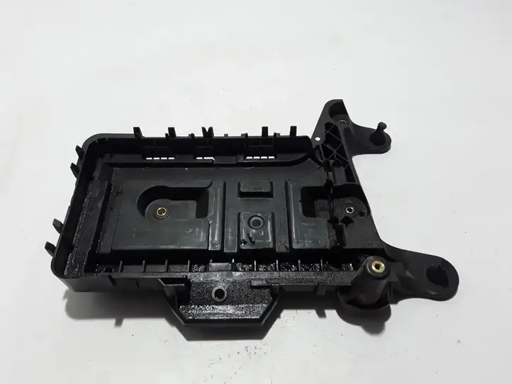 Volkswagen Caddy (2010 - 2015) 1K0915333 Держатель аккумулятора — фото 1