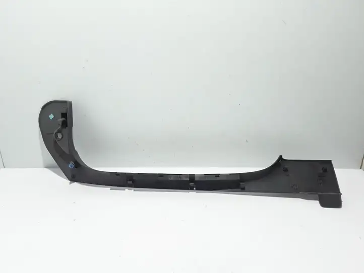 Renault Clio III (2005 - 2012) 8200293555 Внутренняя отделка переднего порога — фото 3