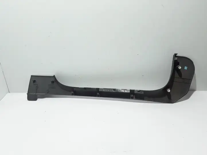 Renault Clio III (2005 - 2012) 8200293558 Внутренняя отделка переднего порога — фото 3
