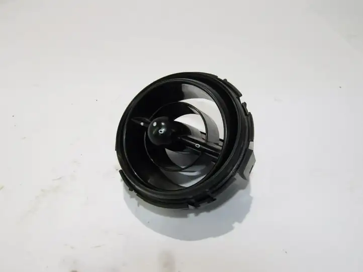 Mini One Cooper R50-53 (2000 - 2012) Центральный воздушный дефлектор — фото 1