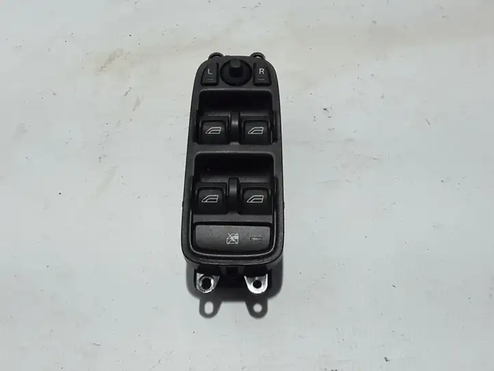 Volvo S40 (2007 - 2012) 30773210 Кнопка стеклоподъемников — фото 1
