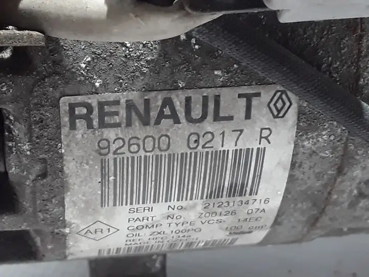 Renault Clio IV (2012 - 2019) 926000217R Компрессор (насос) кондиционера воздуха — фото 3