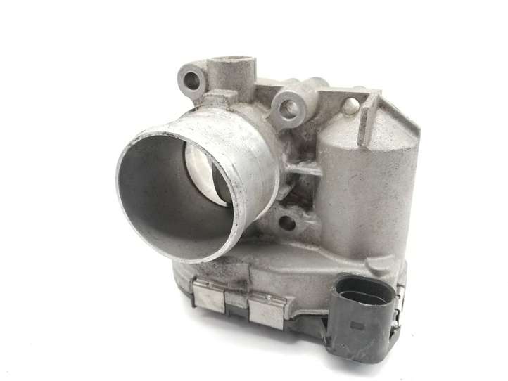 Nissan X-Trail T31 (2007 - 2014)  8200330810 Дроссель