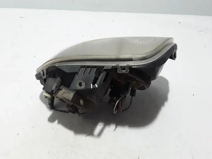 Renault Clio II (1998 - 2001) 260601187R Передняя фара — фото 4