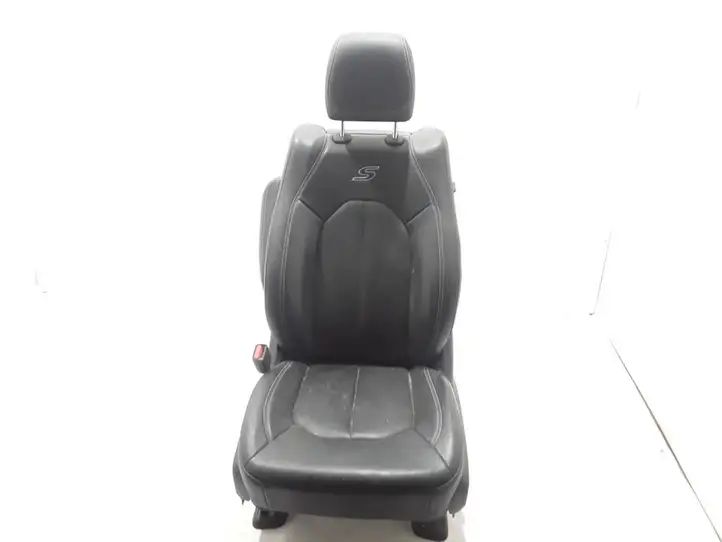 Chrysler Pacifica (2016 - ) Комплект салона — фото 2
