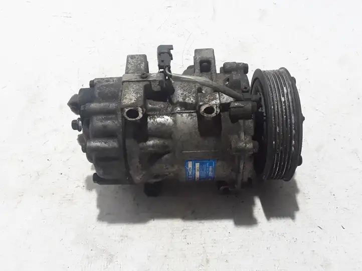 Volvo V50 (2004 - 2008) 31291881 Компрессор (насос) кондиционера воздуха — фото 1
