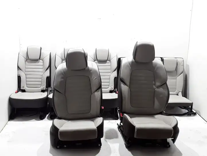 Renault Espace V (RFC) (2015 - 2019) Комплект салона — фото 1
