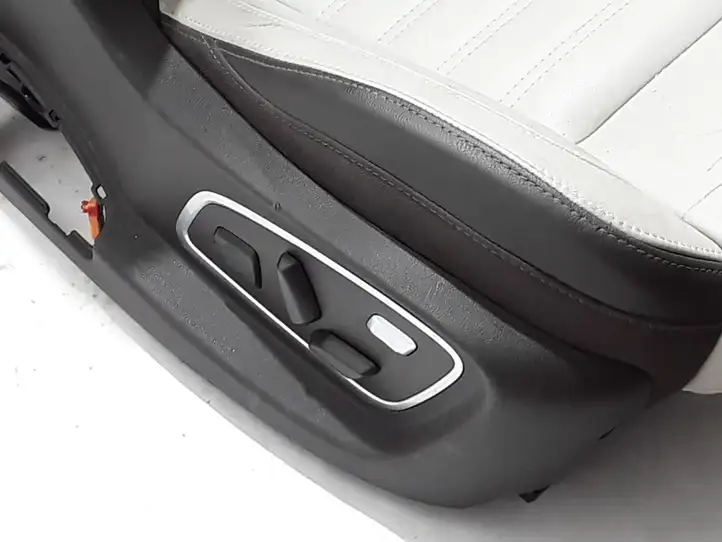 Renault Espace V (RFC) (2015 - 2019) Комплект салона — фото 3
