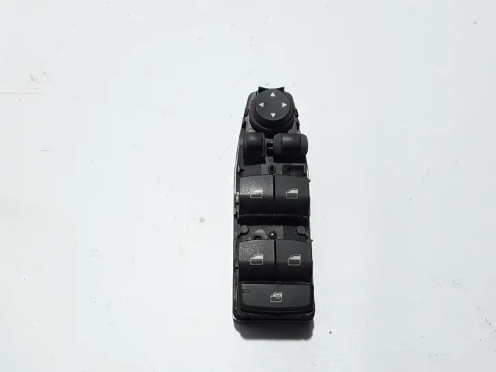 BMW 5 F10 F11 (2009 - 2016) 9241955 Блок кнопок стеклоподъемников — фото 1