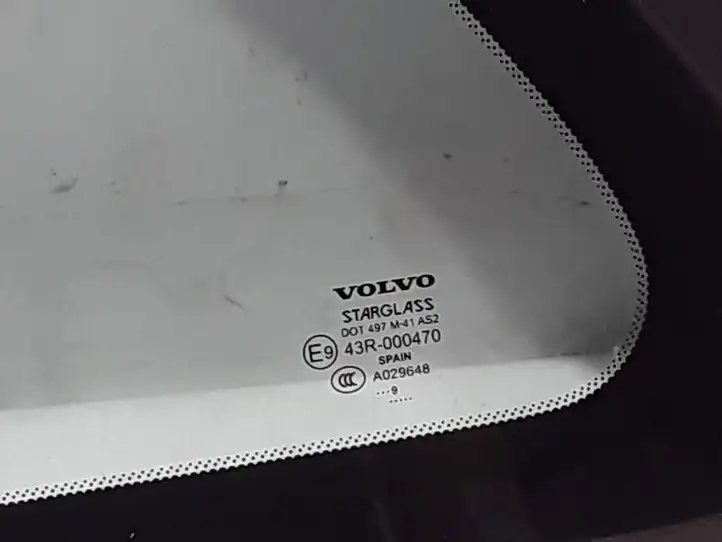 Volvo C30 (2007 - 2010) 31218528 Заднее боковое стекло — фото 2