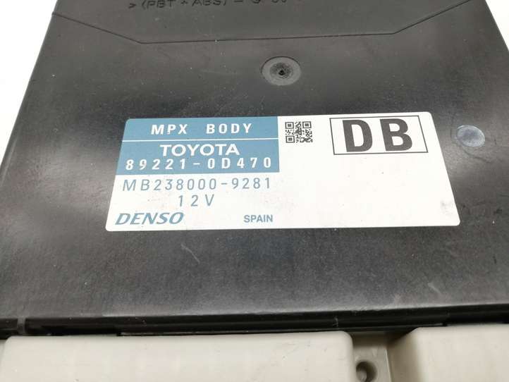 Toyota Yaris (2014 - 2019)  892210D470 Модуль кузова