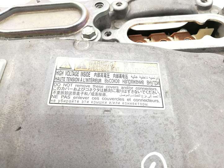 Toyota Yaris (2014 - 2019)  G920052031 Преобразователь напряжения
