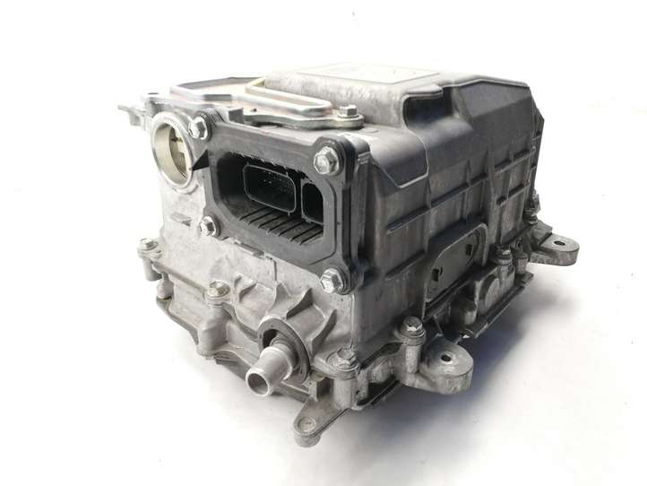 Toyota Yaris (2014 - 2019)  G920052031 Преобразователь напряжения