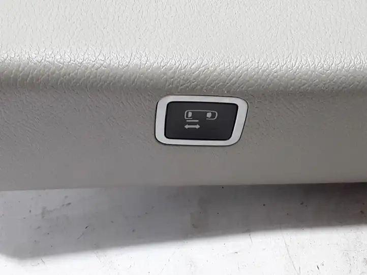 Chrysler Pacifica (2016 - ) 5RH581D2AD Верхняя обшивка стойки B — фото 3