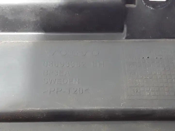 Volvo V70 (2000 - 2004) 08693382 Кронштейн заднего бампера — фото 2