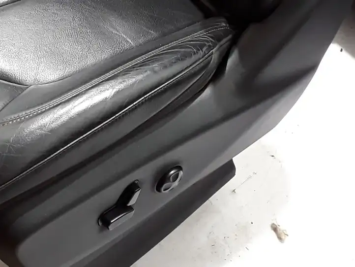 Chrysler Pacifica (2016 - ) Комплект салона — фото 6