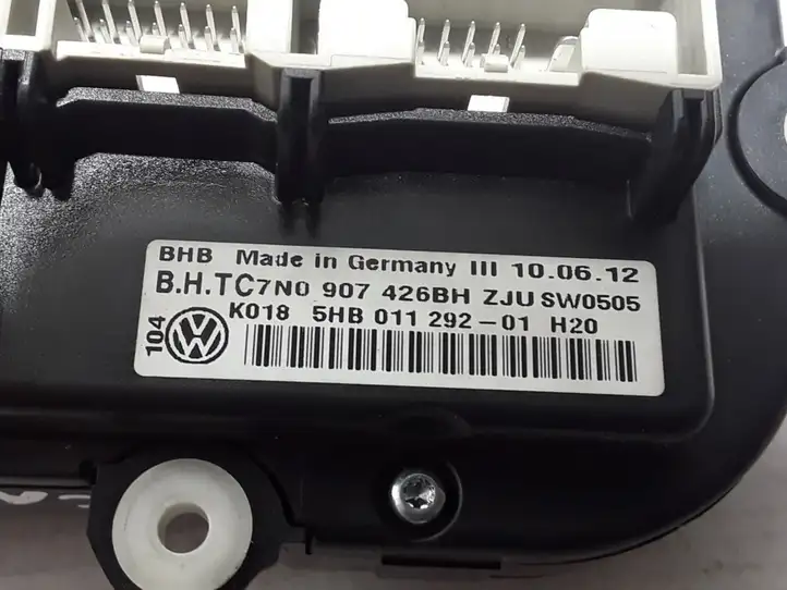 Volkswagen Caddy (2010 - 2015) 7N0907426 Блок управления кондиционером — фото 3