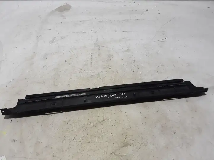 BMW 3 F30 F35 F31 (2012 - 2018) 7600543 Дефлектор воздуха — фото 3