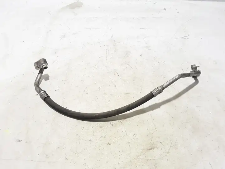BMW 3 F30 F35 F31 (2012 - 2018) 9212082 Трубки и шланги кондиционера — фото 1